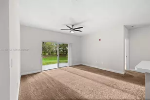 6976 SW 39th St, Davie, FL 33314 - Photo 4
