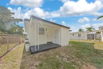 608 NW 6th Ct, Hallandale Beach, FL 33009 - Photo 14