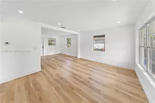 608 NW 6th Ct, Hallandale Beach, FL 33009 - Photo 8