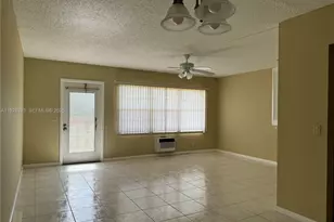 149 Preston D, Boca Raton, FL 33434 - Photo 6
