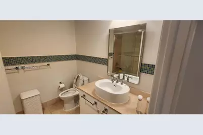 21150 E Point Pl #1001, Aventura, FL 33180 - Photo 14
