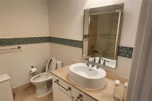 21150 E Point Pl, Aventura, FL 33180 - Photo 14