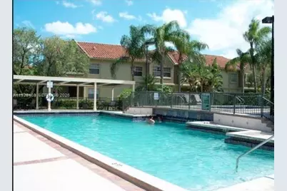 18324 NW 68 #H, Hialeah, FL 33015 - Photo 12