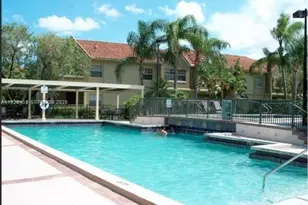 18324 NW 68, Hialeah, FL 33015 - Photo 12