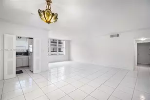 4747 Collins Ave, Miami Beach, FL 33140 - Photo 4