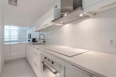 100 Lincoln Rd #839, Miami Beach, FL 33139 - Photo 8