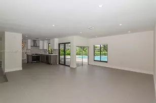 7001 SW 126th St, Pinecrest, FL 33156 - Photo 10