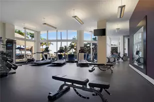 17375 Collins Ave, Sunny Isles Beach, FL 33160 - Photo 32