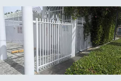 1401 SW 22nd St #1405, Miami, FL 33145 - Photo 12