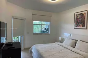 3205 NE 184th St, Aventura, FL 33160 - Photo 14