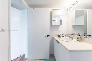 16699 Collins Ave, Sunny Isles Beach, FL 33160 - Photo 16