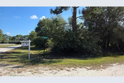 685 N Willow St, Clewiston, FL 33440 - Photo 22
