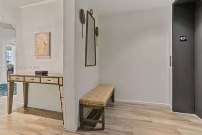 801 S Miami Ave #4205, Miami, FL 33130 - Photo 28