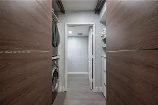 15863 SW 71st St, Miami, FL 33193 - Photo 16