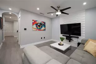 15863 SW 71st St, Miami, FL 33193 - Photo 18