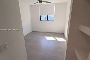1005 Spring Garden Rd, Miami, FL 33136 - Photo 2