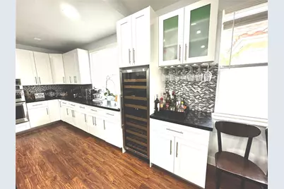 1525 W Lacosta Dr W, Pembroke Pines, FL 33027 - Photo 22