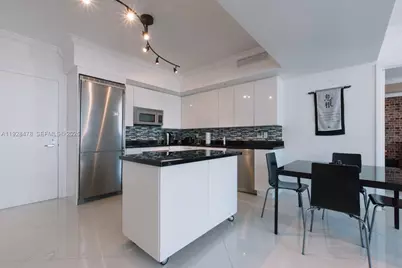 92 SW 3rd St #1512, Miami, FL 33130 - Photo 10