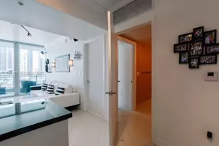 92 SW 3rd St, Miami, FL 33130 - Photo 14