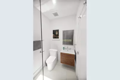 733 Michigan Ave #4, Miami Beach, FL 33139 - Photo 8