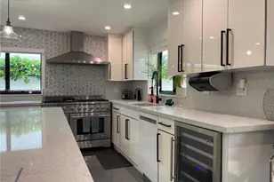 7524 Mutiny Ave, North Bay Village, FL 33141 - Photo 6