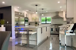 7524 Mutiny Ave, North Bay Village, FL 33141 - Photo 4