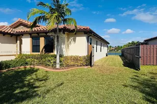 2491 SE 2nd St, Homestead, FL 33033 - Photo 4