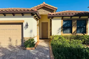 2491 SE 2nd St, Homestead, FL 33033 - Photo 1