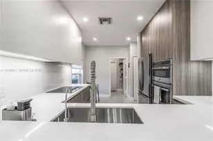 17676 SW 20th St, Miramar, FL 33029 - Photo 10