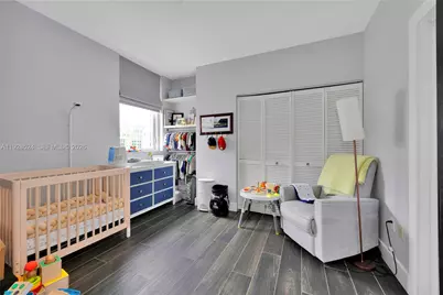 253 NE 2nd St #1710, Miami, FL 33132 - Photo 16