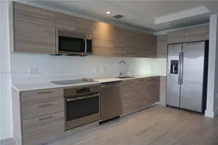 121 NE 34th St, Miami, FL 33137 - Photo 2