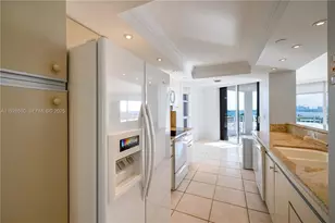 4000 Towerside Terrace, Miami, FL 33138 - Photo 4