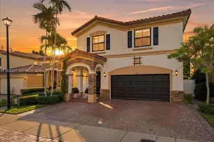 3522 W 86th Terrace, Hialeah, FL 33018 - Photo 2