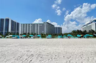 2899 Collins Ave, Miami Beach, FL 33140 - Photo 18
