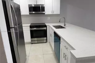 9001 SW 77th Ave, Miami, FL 33156 - Photo 4