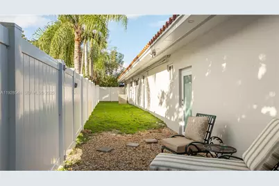 360 Menores Ave, Coral Gables, FL 33134 - Photo 40