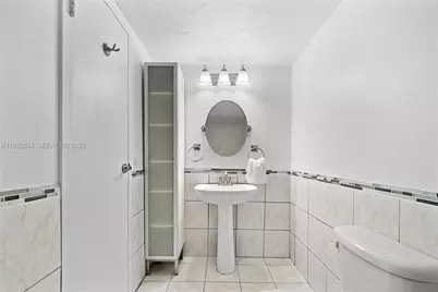 2101 Atlantic Shores Blvd #118, Hallandale Beach, FL 33009 - Photo 20