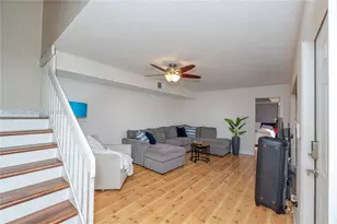 11006 N Harmony Lake Cir, Davie, FL 33324 - Photo 4