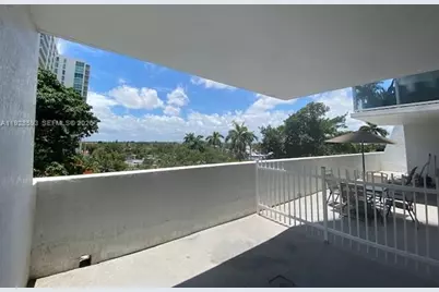 1861 NW S River Dr #702, Miami, FL 33125 - Photo 14