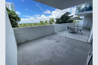 1861 NW S River Dr #702, Miami, FL 33125 - Photo 16