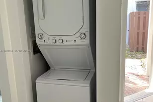 10919 SW 245th St, Homestead, FL 33032 - Photo 4