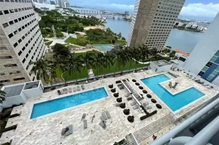 325 S Biscayne Blvd, Miami, FL 33131 - Photo 14