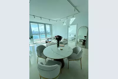 540 West Ave #1613, Miami Beach, FL 33139 - Photo 2