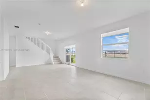 2498 SE 25th Ct, Homestead, FL 33035 - Photo 6