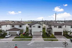 2498 SE 25th Ct, Homestead, FL 33035 - Photo 42