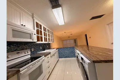 13741 Flora Pl #B, Delray Beach, FL 33484 - Photo 4