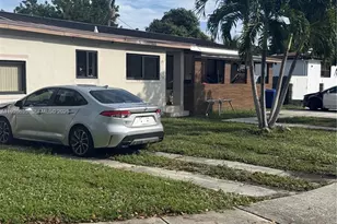 1601 NE 158th St, North Miami Beach, FL 33162 - Photo 14