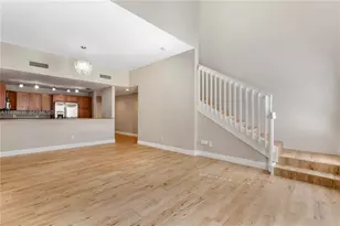 8395 SW 73rd Ave, Miami, FL 33143 - Photo 4