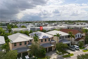 10470 NW 69th Terrace, Doral, FL 33178 - Photo 4