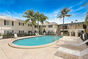 8607 SW 68th Ct, Pinecrest, FL 33156 - Photo 4